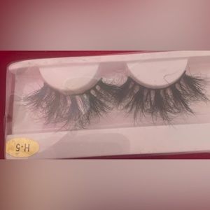 Lux Live Lashes